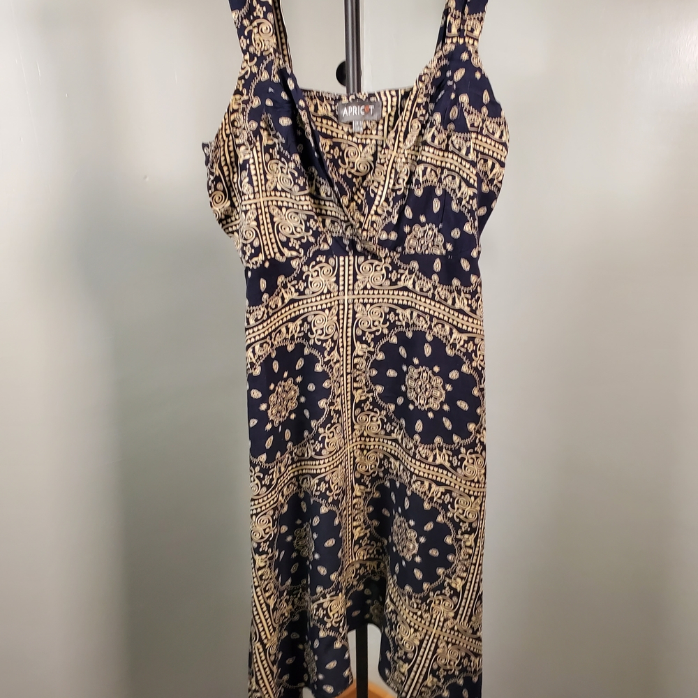 APRICOT Black and Tan Patterned Dress